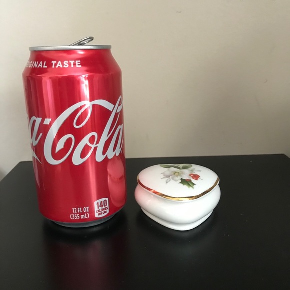 Hammersley England Fine Bone China Heart Trinket Box - Picture 4 of 8